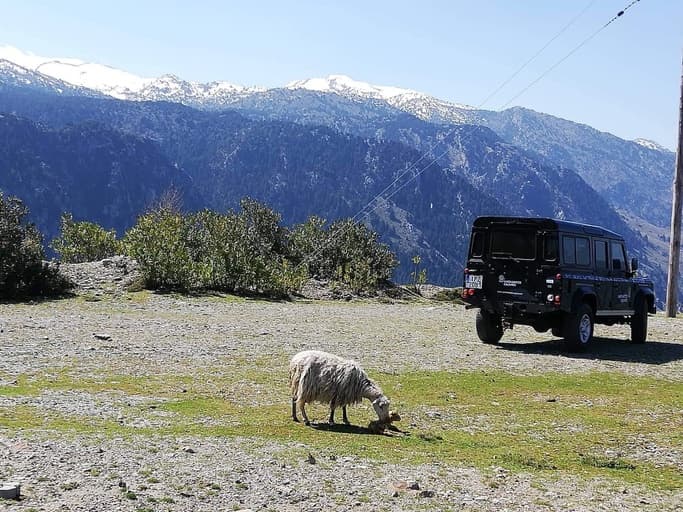 Explore the White Mountains of Crete-image